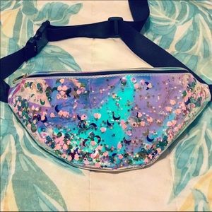 Glamour Fanny Pack